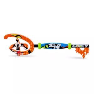 Disney Goofy 90th Anniversary Collectible Key NWT